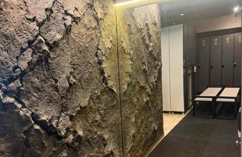 Тренажерный зал за 10р, безлимит со скидкой до 47% в "Адреналин"